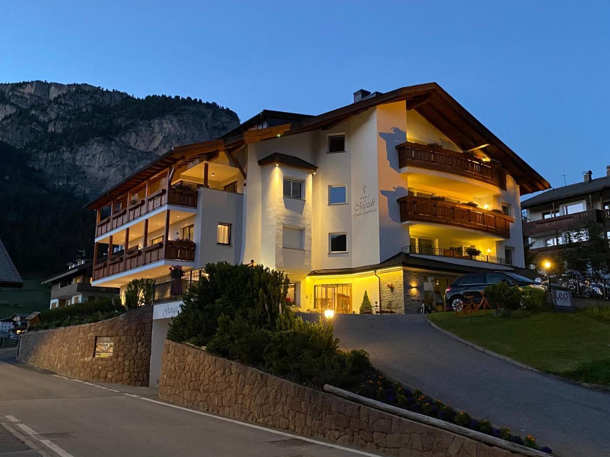 Garni Hotel Mezdi Selva di Val Gardena Exterior foto