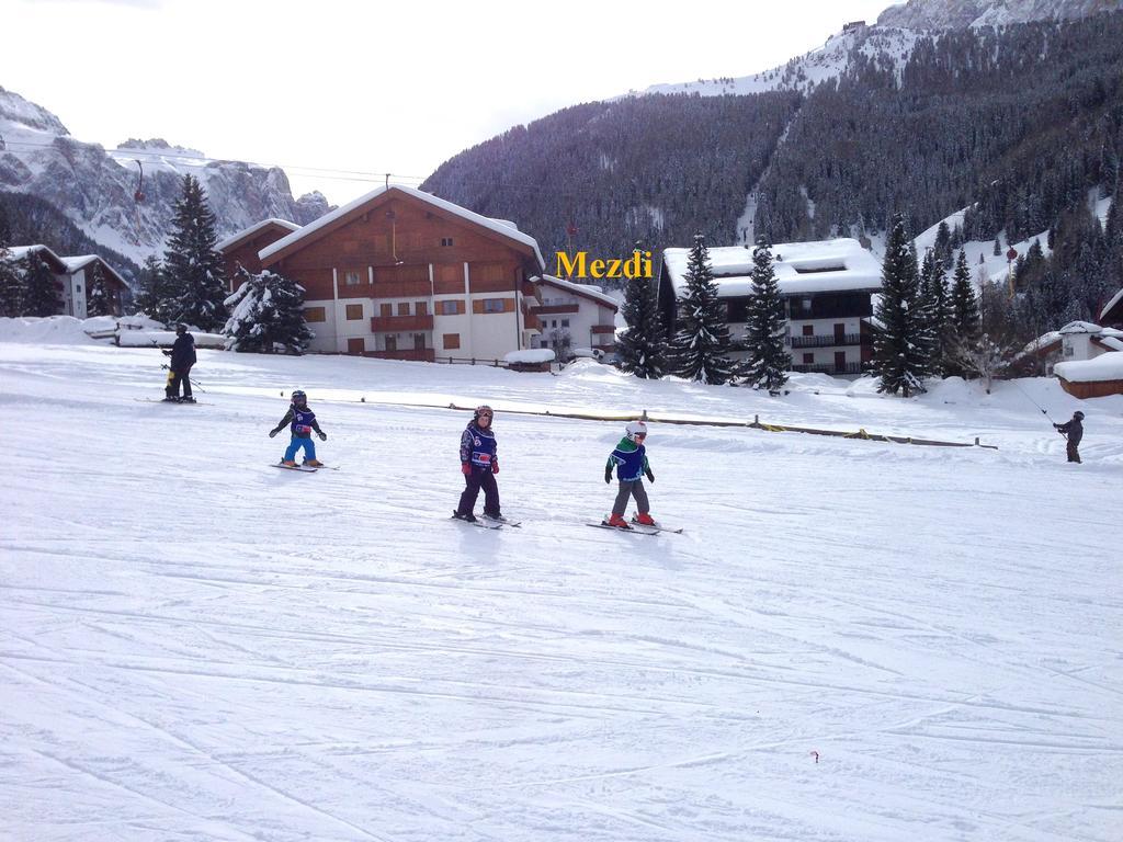 Garni Hotel Mezdi Selva di Val Gardena Exterior foto